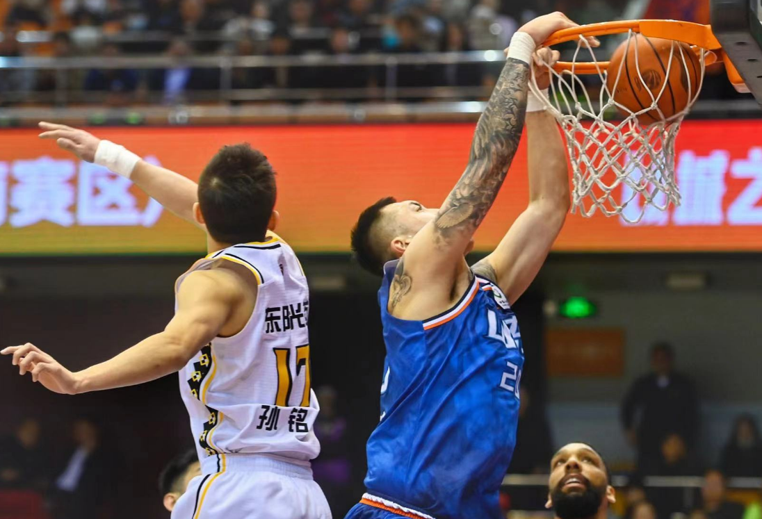 wanbo-CBA常规赛今晨再迎强敌,底特律活塞外线爆发,主帅态度:气氛紧张,高层口径保持一致的简单介绍-wanbo