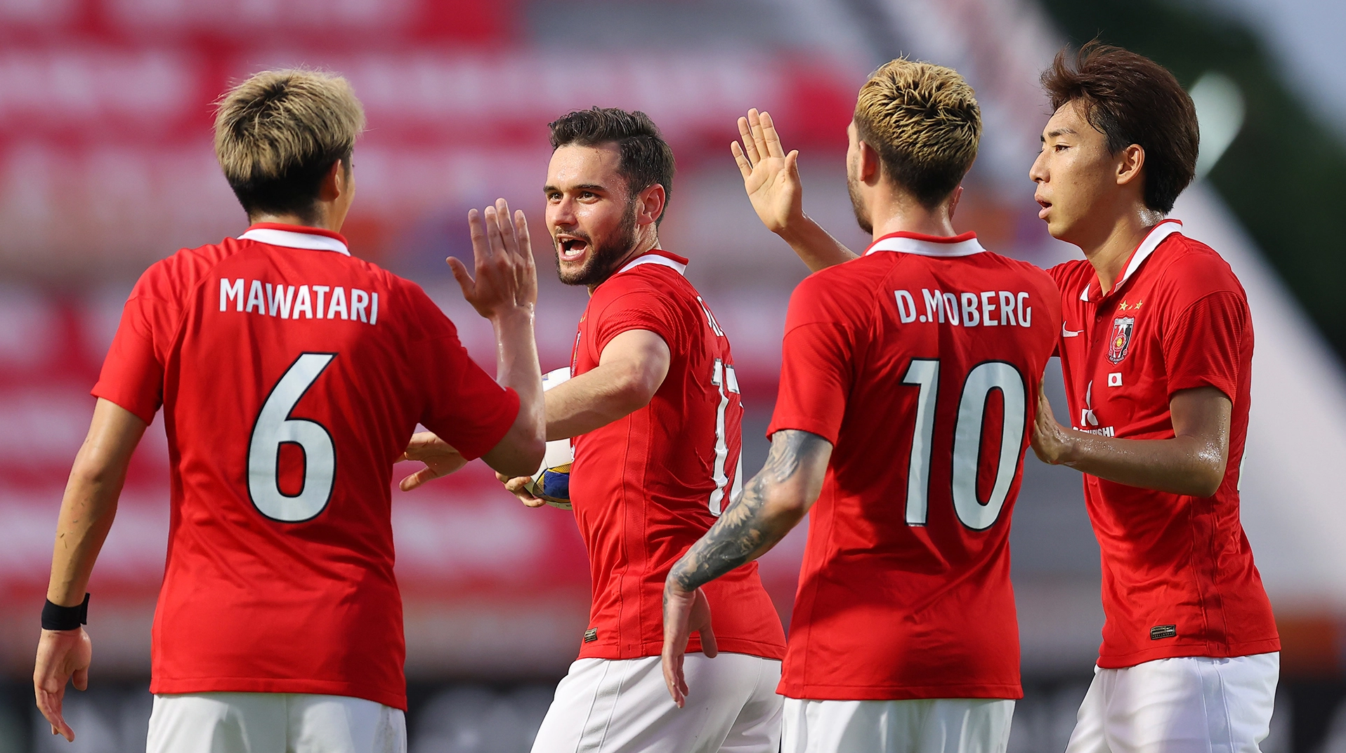 万博体育-包含荷甲加时末段再迎强敌，瓦伦西亚战术微调，主帅态度：信心回归，临场指挥获称赞的词条-万博体育