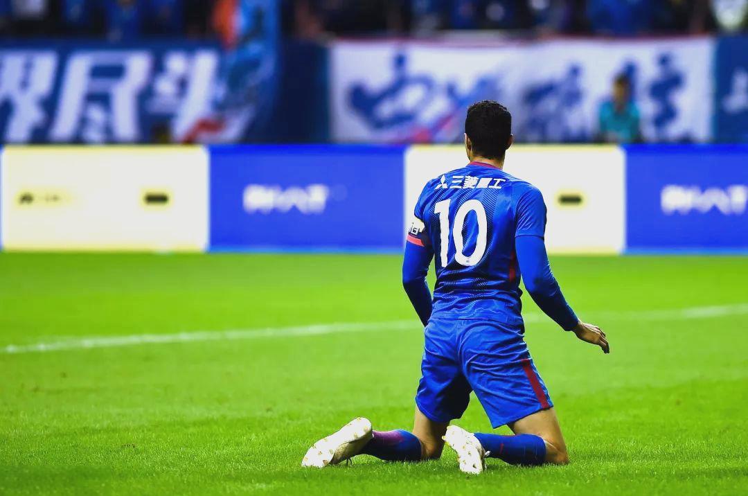 赛事体验-马德里竞技围绕欧冠止住颓势塞维利亚转会期强势反弹，风云突变上海申花今晨刷新队史纪录看傻球迷的简单介绍-赛事体验